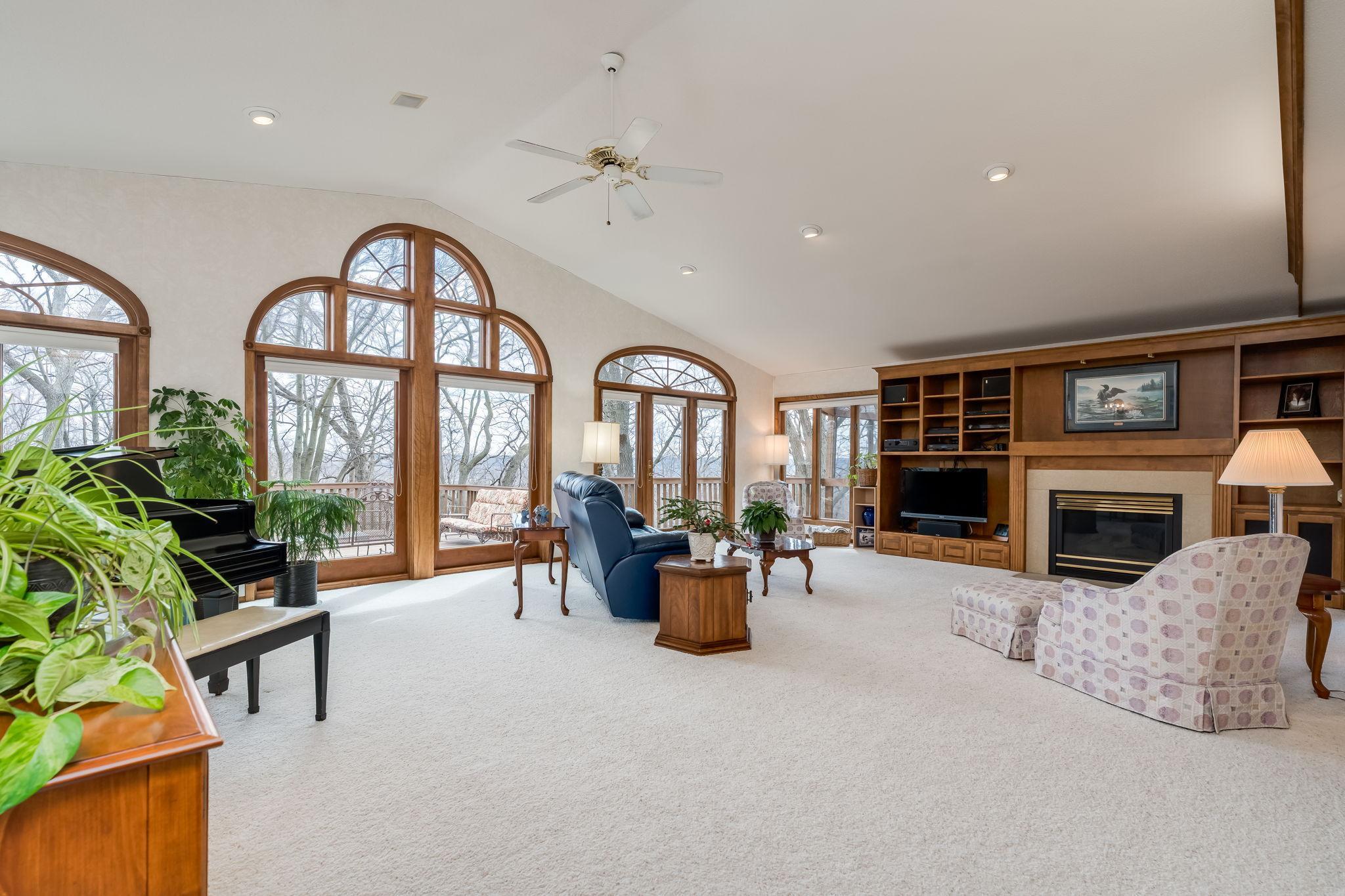 2000 Roe Crest Drive North Mankato, MN 56003 - Photo 9 of 79