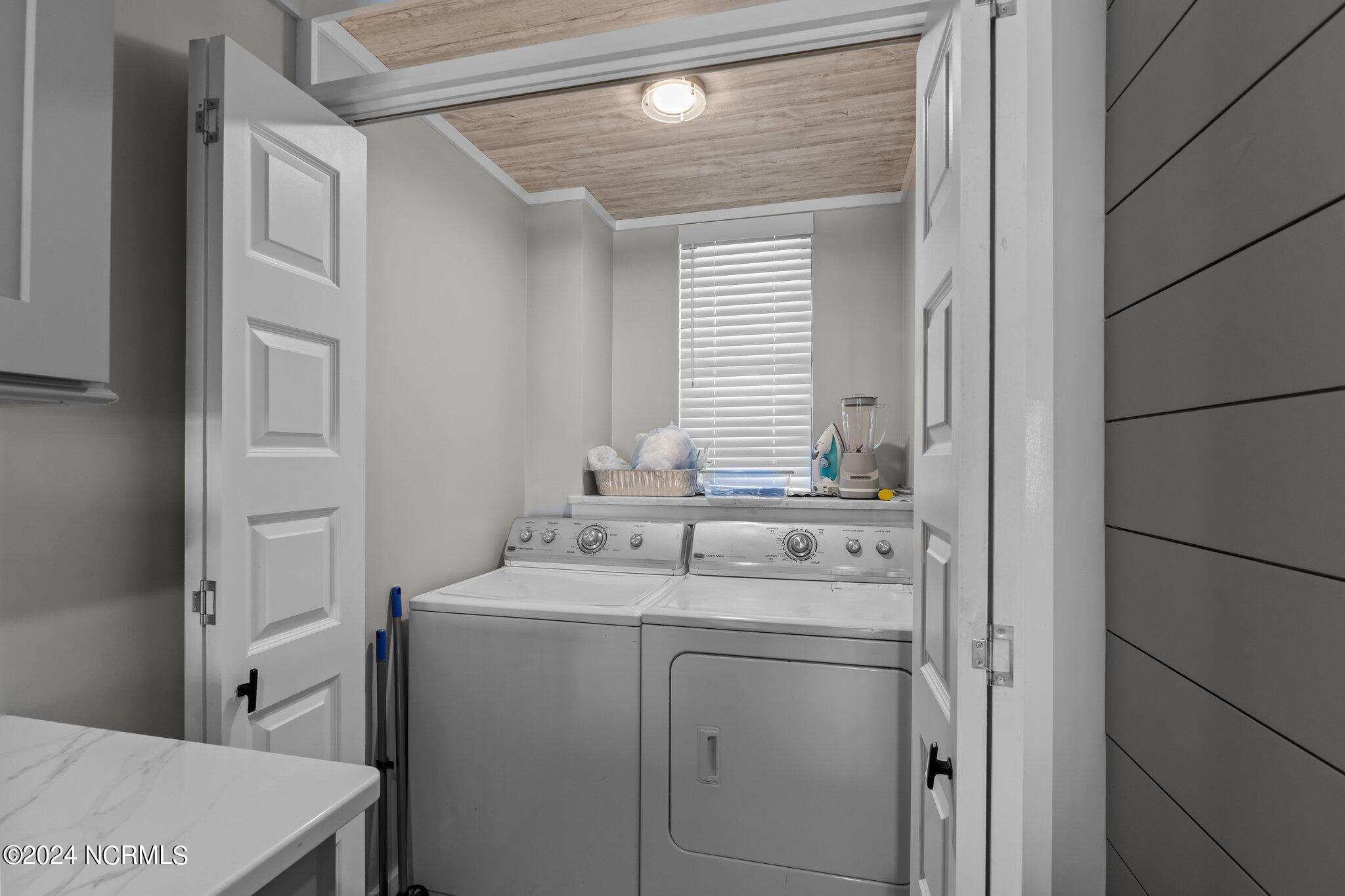 1505 Salter Path Road, Unit A212 Atlantic Beach, NC 28512 - Photo 23 of 43 24-web-or-mls-1S3A1778