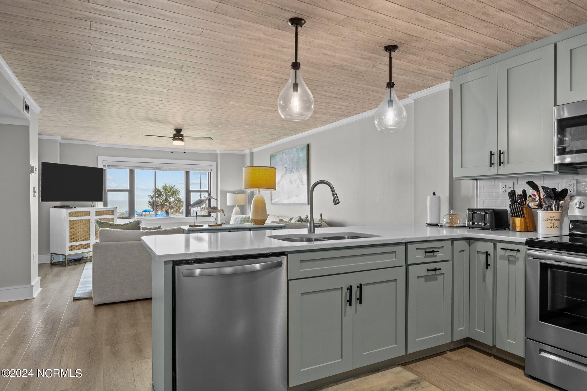 1505 Salter Path Road, Unit A212 Atlantic Beach, NC 28512 - Photo 26 of 43 29-web-or-mls-1S3A1802