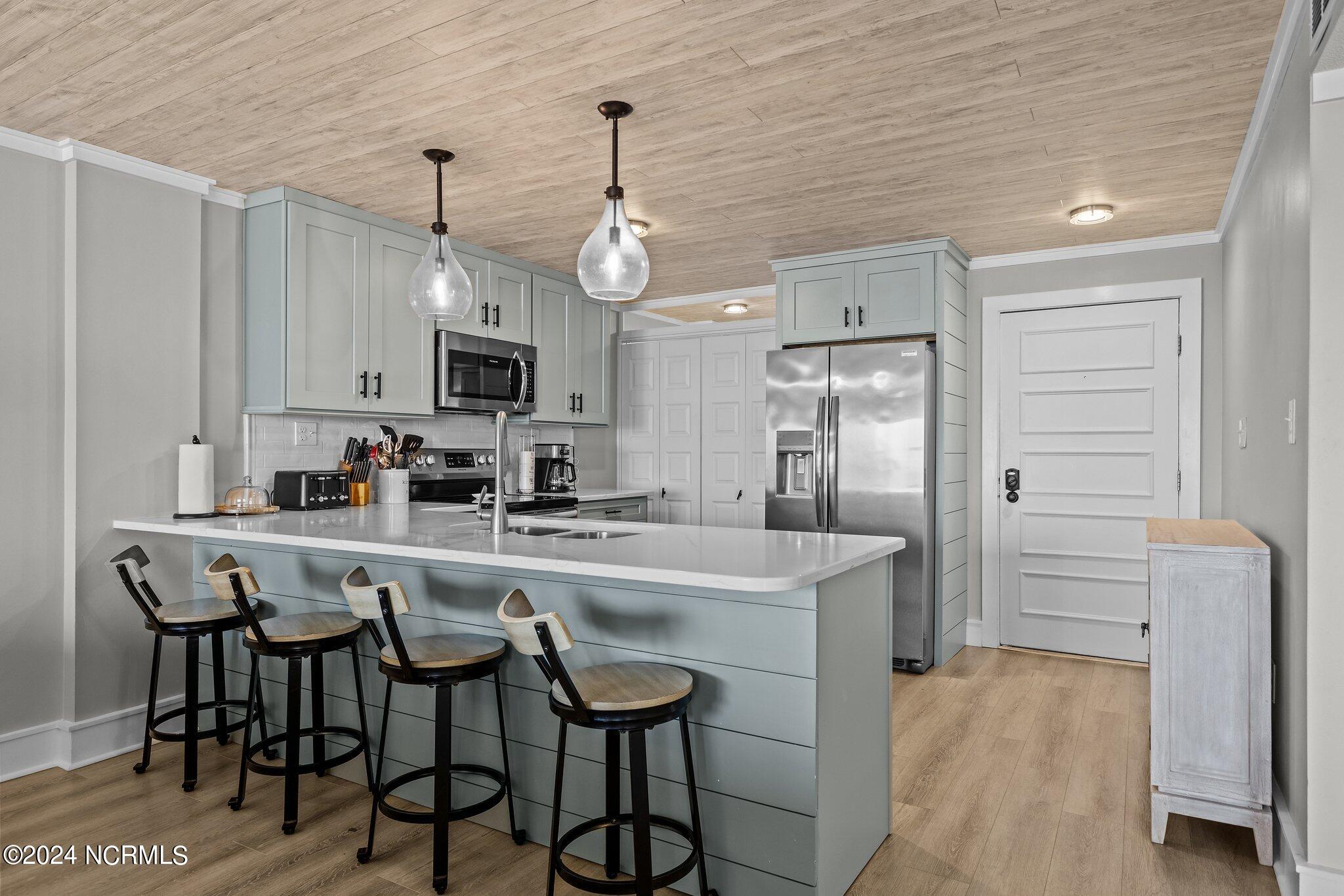 1505 Salter Path Road, Unit A212 Atlantic Beach, NC 28512 - Photo 29 of 43 28-web-or-mls-1S3A1796