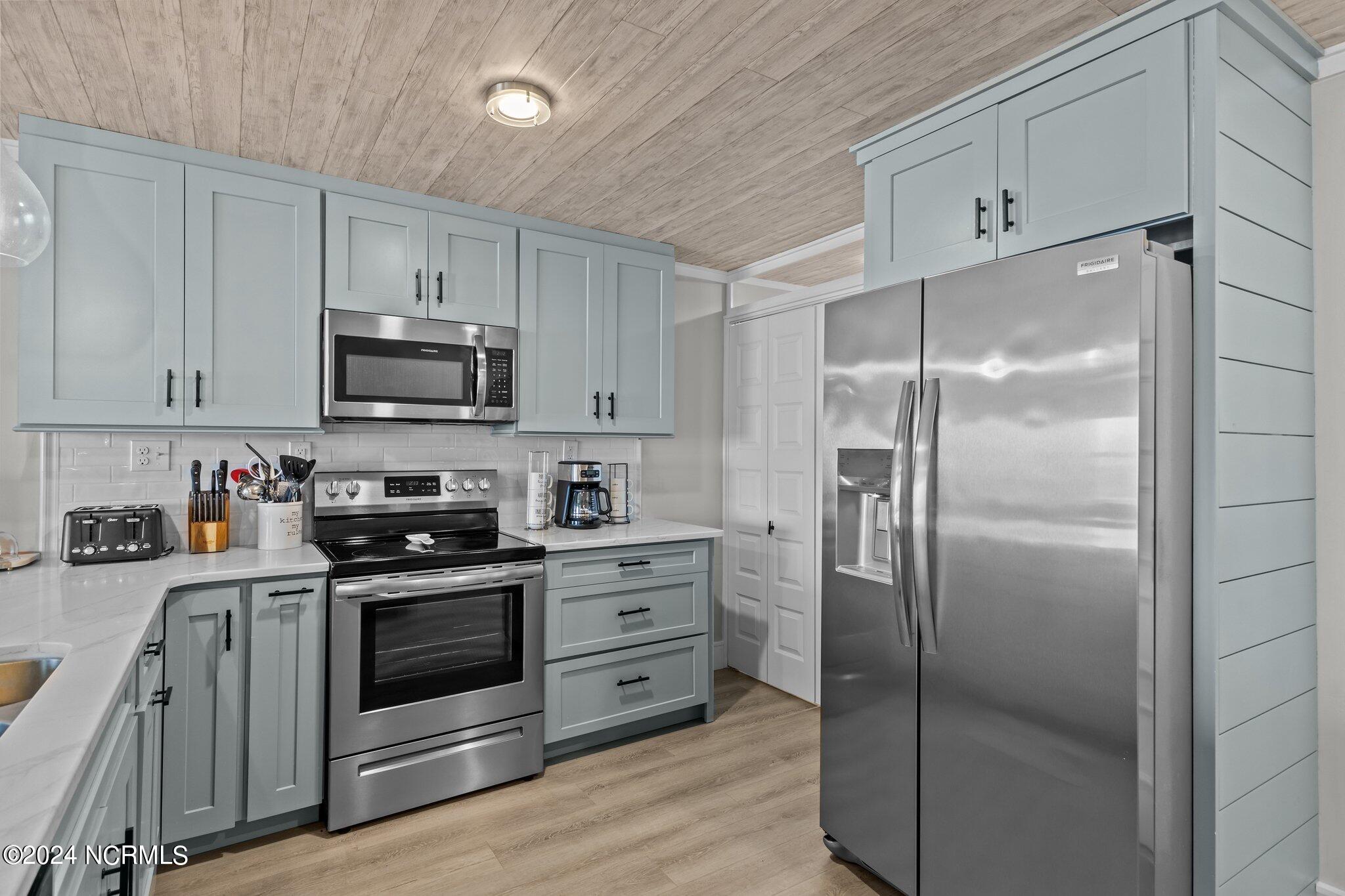 1505 Salter Path Road, Unit A212 Atlantic Beach, NC 28512 - Photo 31 of 43 32-web-or-mls-1S3A1829