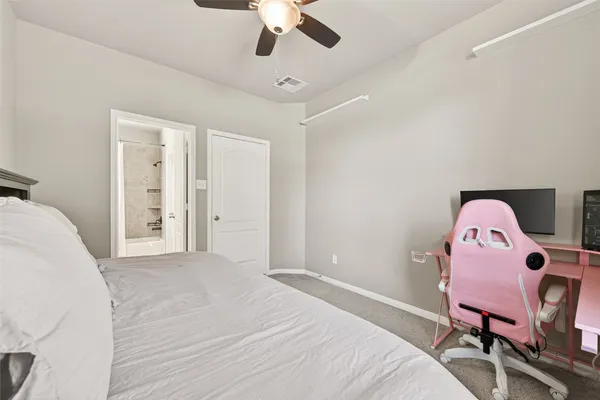 $450,000 | 22811 Wild Heather Drive, Tomball, TX 77375