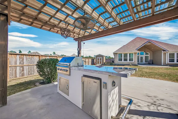 $450,000 | 22811 Wild Heather Drive, Tomball, TX 77375