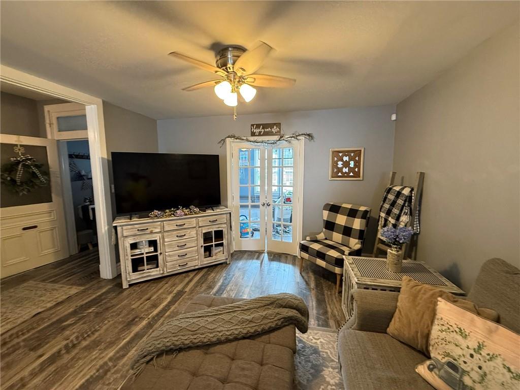 908 Evergreen Road Pittsburgh, PA 15209 - Photo 22 of 50