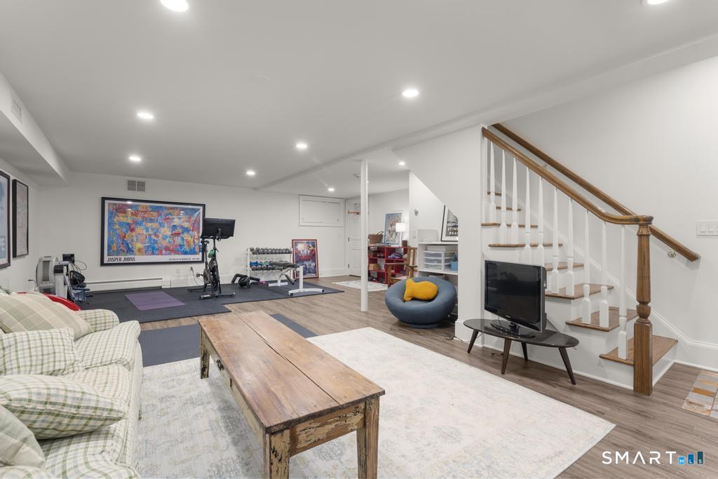 347 Nod Hill Road Wilton, CT 06897 - Photo 25 of 39 Gallery Image 25