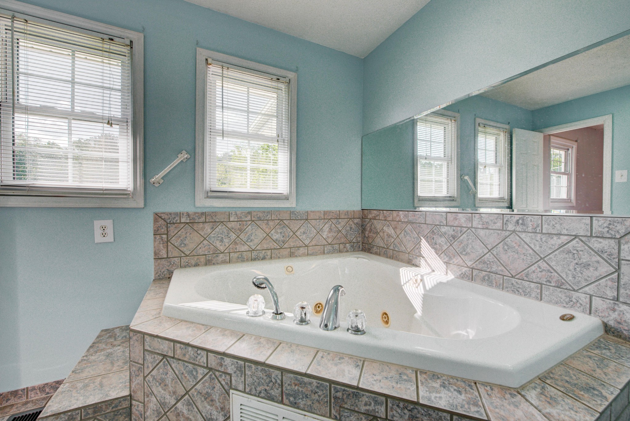 8928 West Simpson Road Knoxville, TN 37920 - Photo 11 of 31 Gallery Image 11