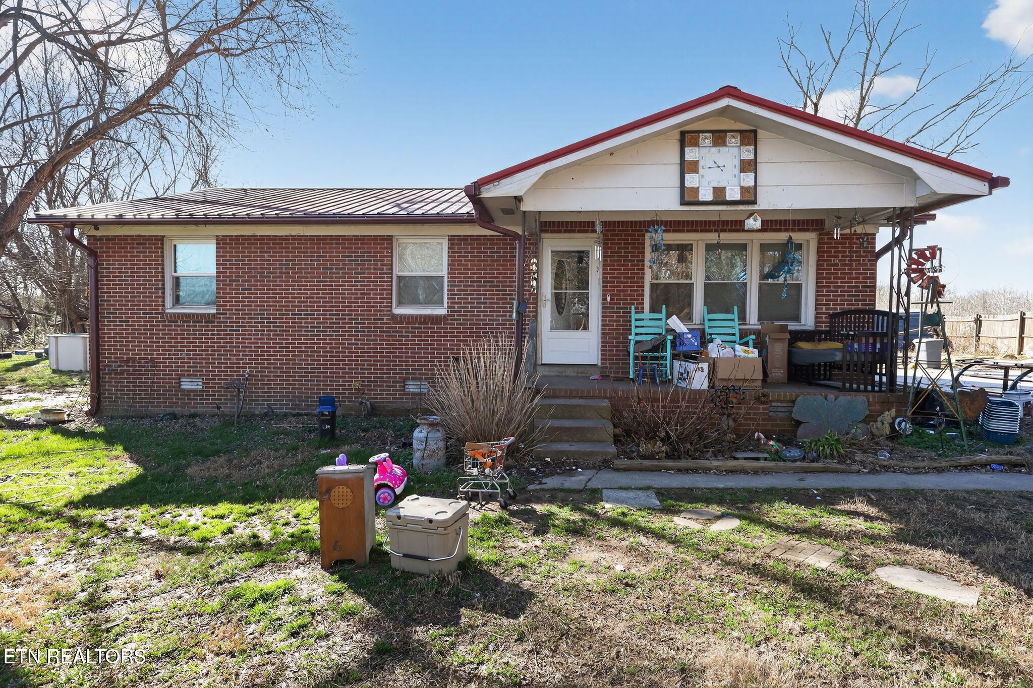 05_185_Petty_Gap_Rd_Woodbury_TN_37190_US