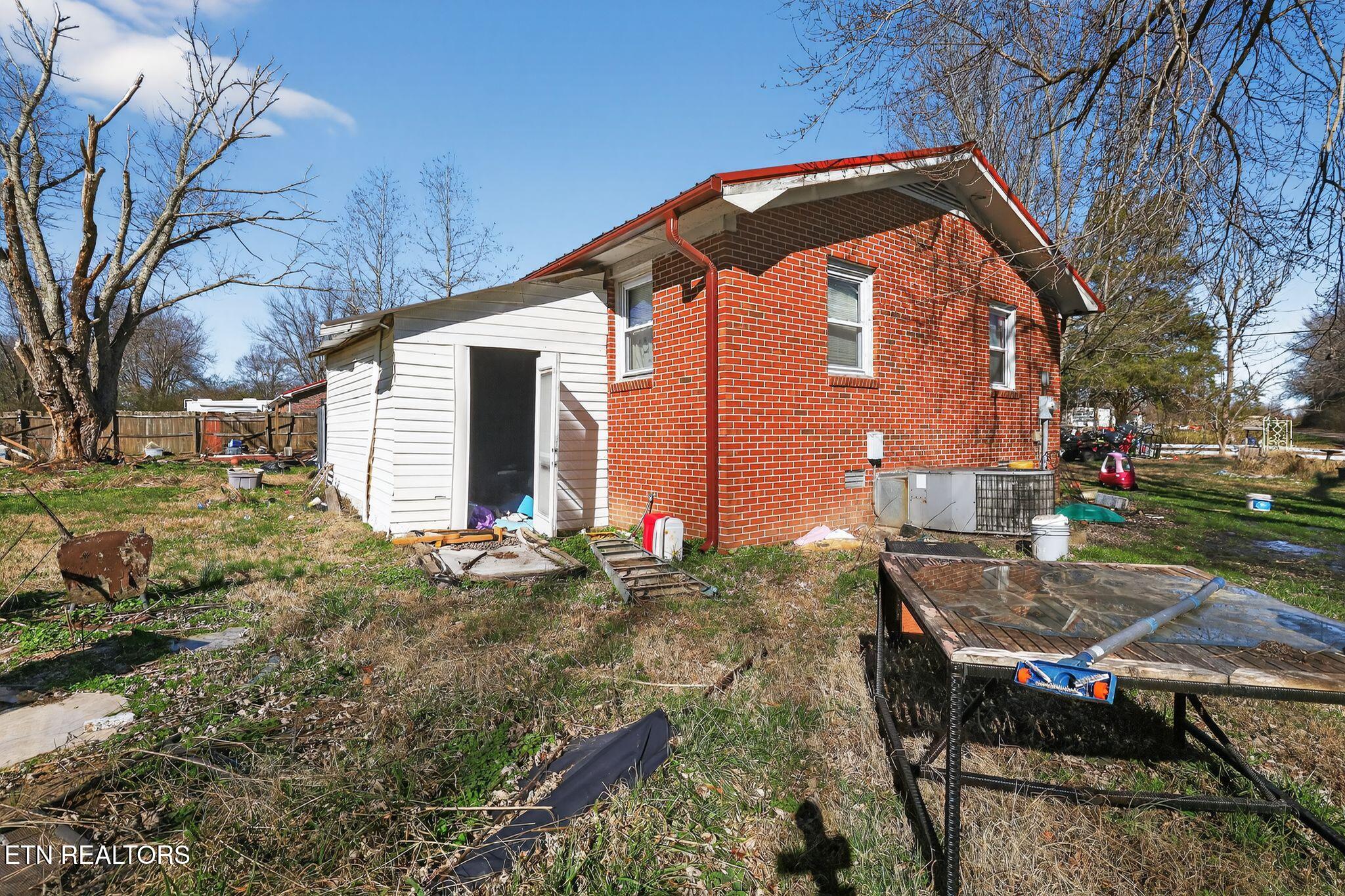 185 Petty Gap Road Woodbury, TN 37190 - Photo 17 of 19 06_185_Petty_Gap_Rd_Woodbury_TN_37190_US