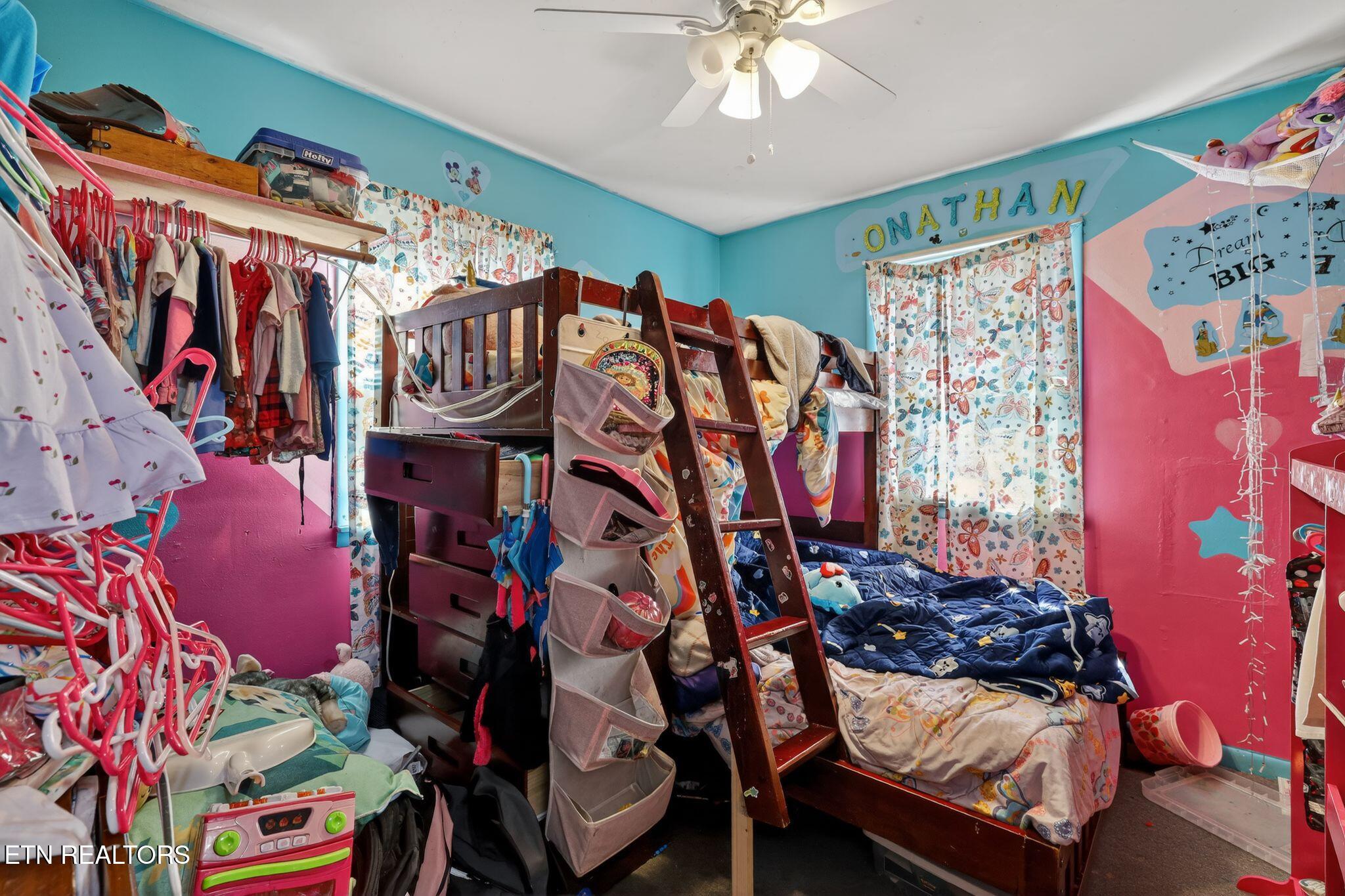 185 Petty Gap Road Woodbury, TN 37190 - Photo 7 of 19 17_185_Petty_Gap_Rd_Woodbury_TN_37190_US