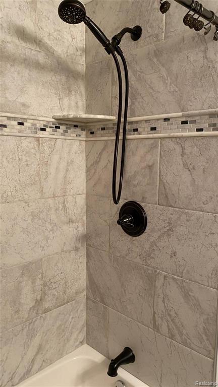 3099 Baypoint Drive Rochester, MI 48309 - Photo 22 of 32