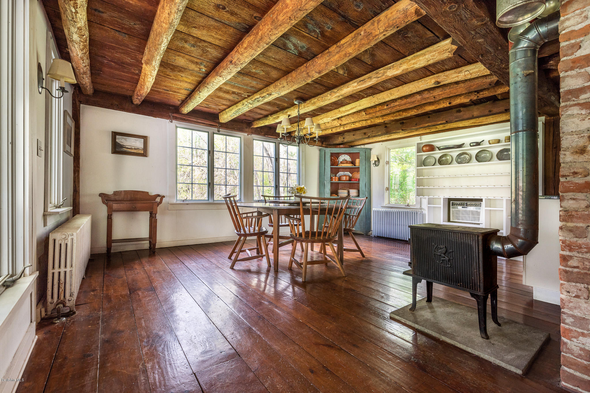 292 Great Barrington Road West Stockbridge, MA 01236 - Photo 11 of 47 Screen - 292 Great Barrington Rd West St