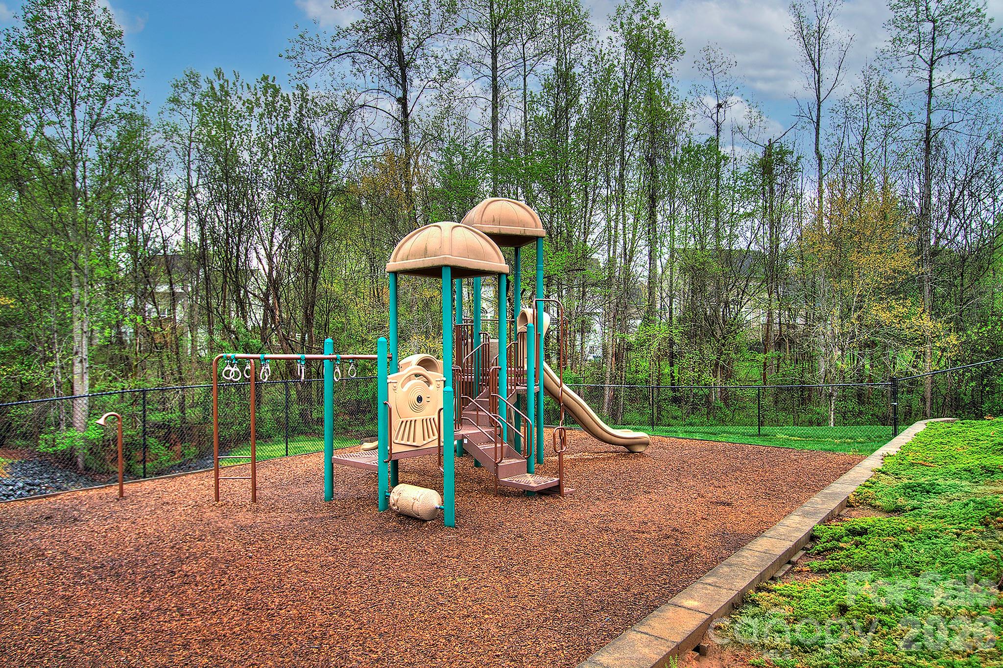 528 St George Road Fort Mill, SC 29708 - Photo 41 of 43