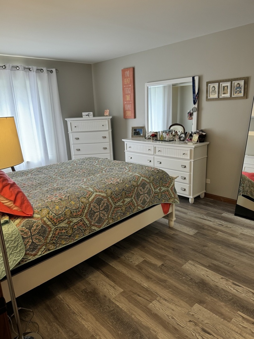 9196 S Road, Unit E Palos Hills, IL 60465 - Photo 20 of 42 Gallery Image 20