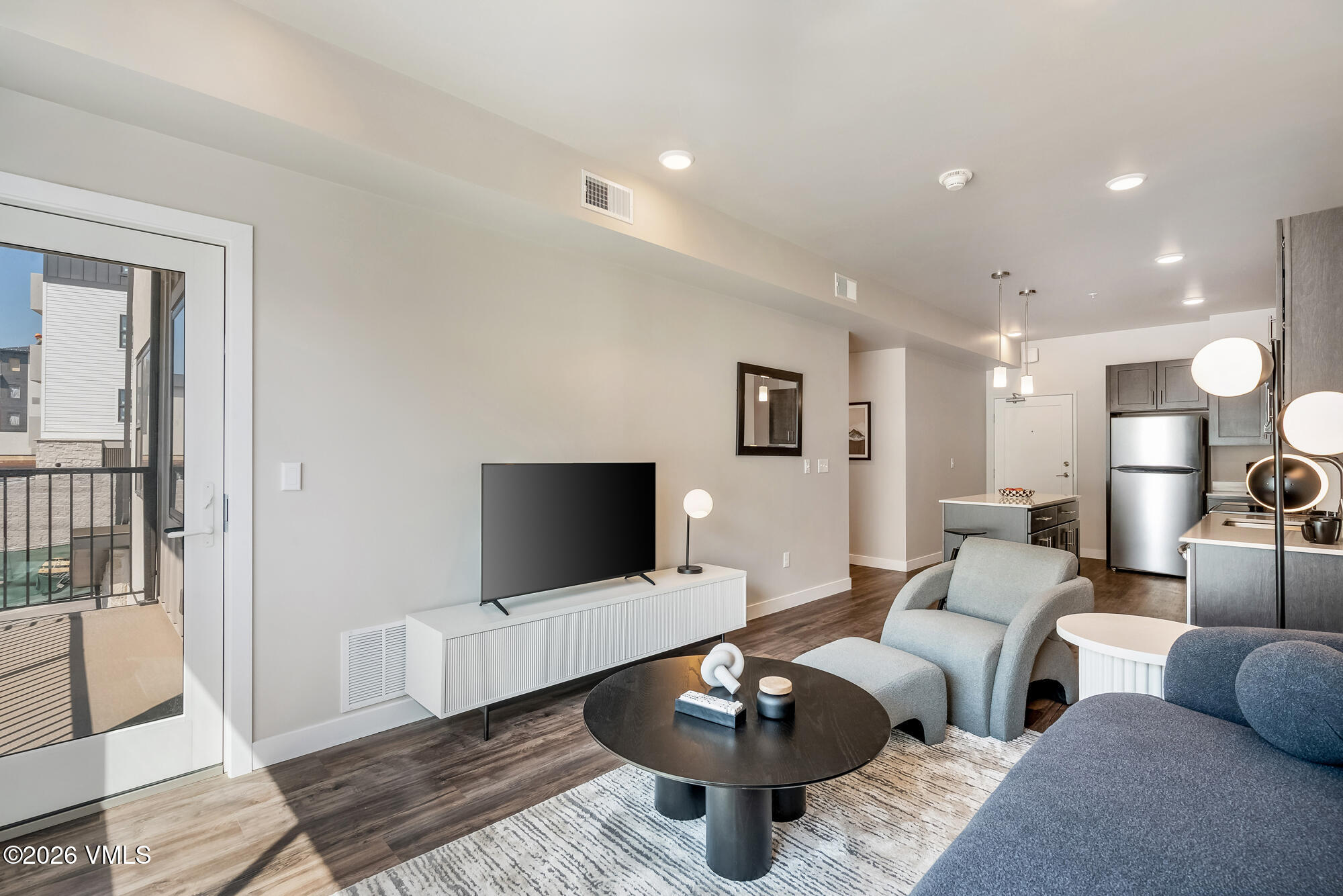 1281 North Frontage Road West, Unit B206 Vail, CO 81657 - Photo 7 of 11 TRV Living Kitchen