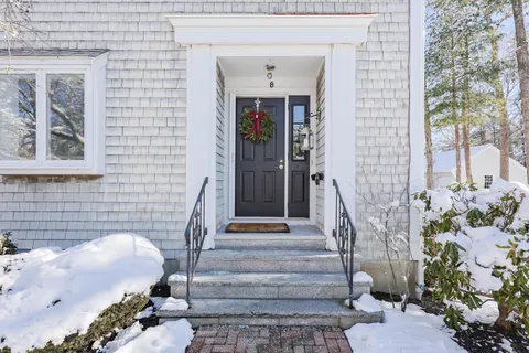 $543,000 | 225 Lincoln Street, Unit D8, Duxbury, MA 02332