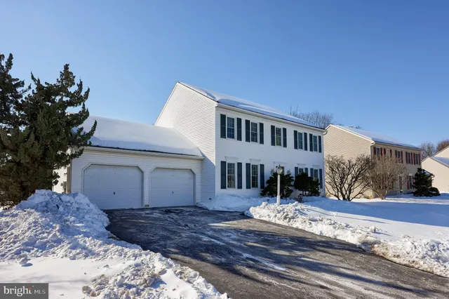 $514,900 | 2124 Southpoint Drive, Hummelstown, PA 17036