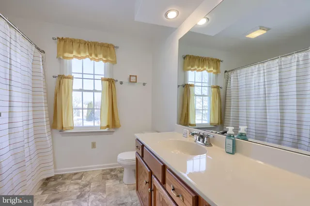 $514,900 | 2124 Southpoint Drive, Hummelstown, PA 17036