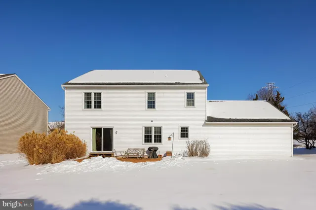 $514,900 | 2124 Southpoint Drive, Hummelstown, PA 17036