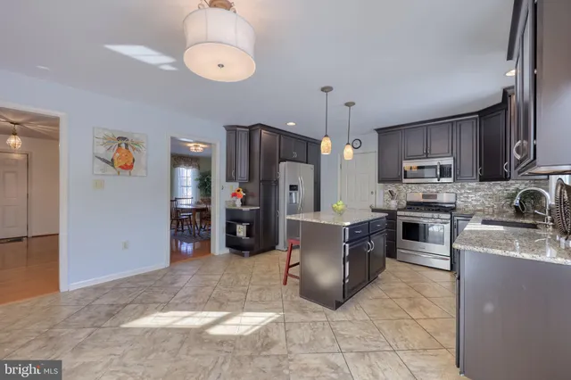 $514,900 | 2124 Southpoint Drive, Hummelstown, PA 17036