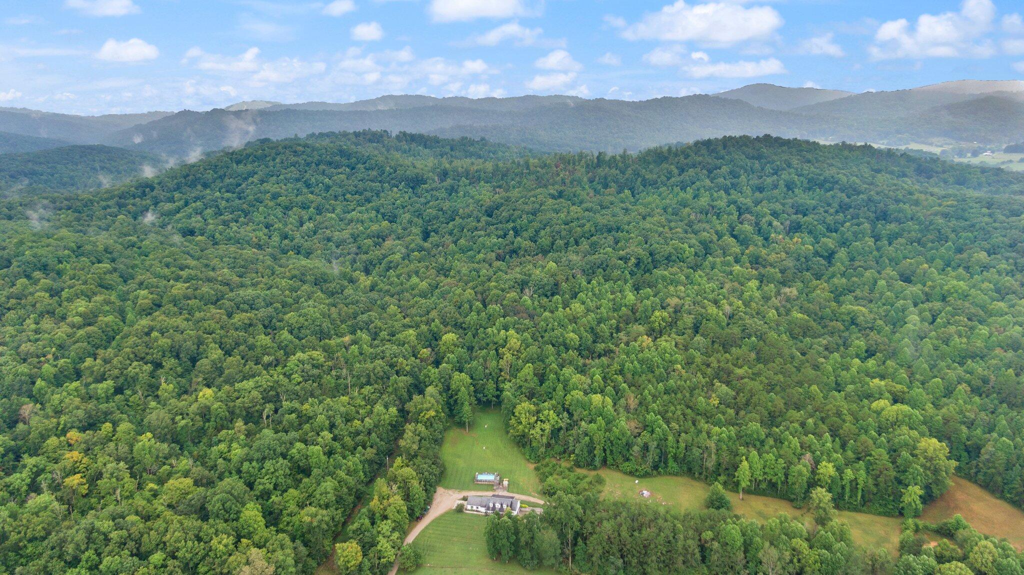 5733 Rush Branch Road Somerset, KY 42501 - Photo 33 of 71 96-web-or-mls-DJI_0848