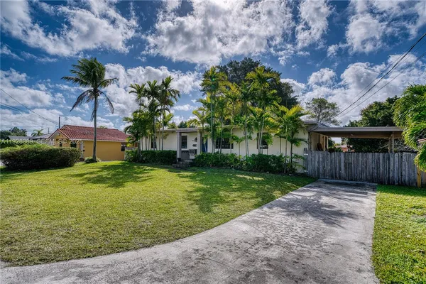 $5,000 | 6550 Southwest 27th Street, Miami, FL 33155