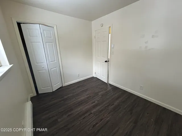 $1,800 | 1400 Waterfront Drive, Tobyhanna, PA 18466