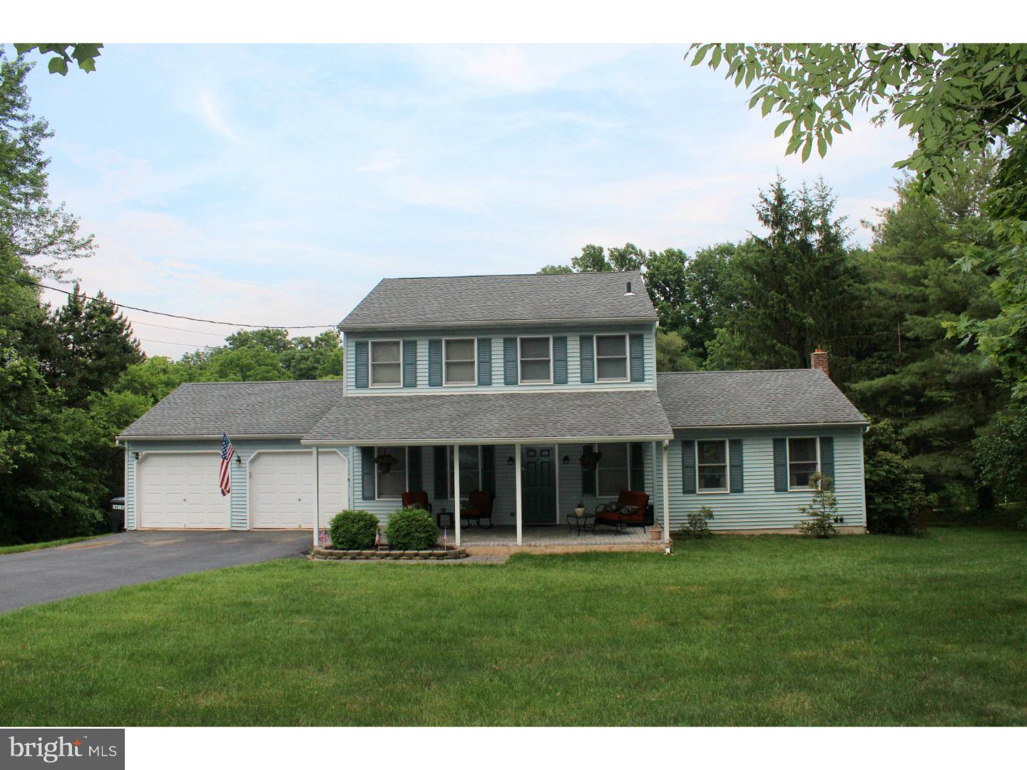 1228 Cedar Top Road Reading, PA 19607 - Photo 2 of 22