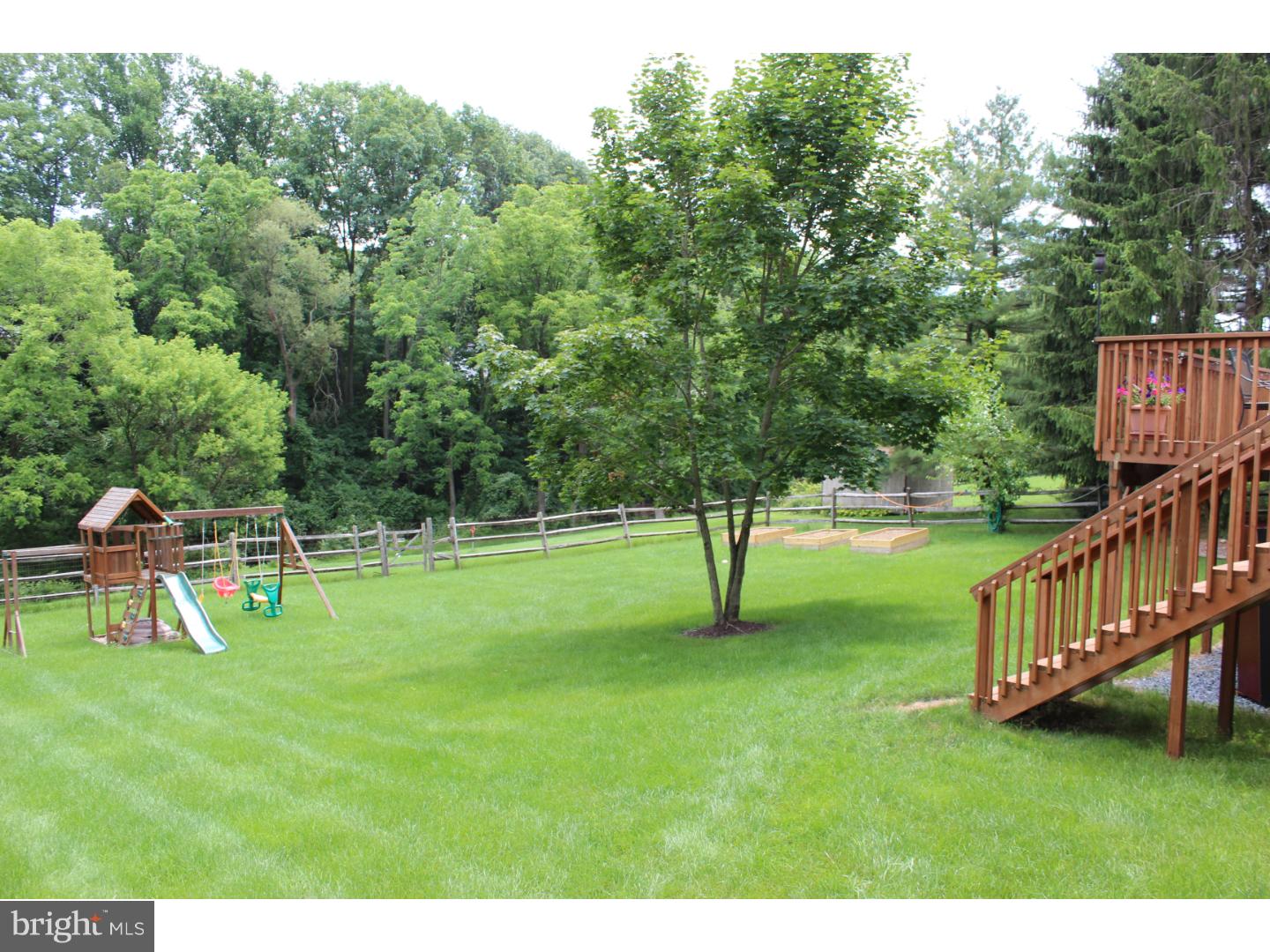 1228 Cedar Top Road Reading, PA 19607 - Photo 3 of 22
