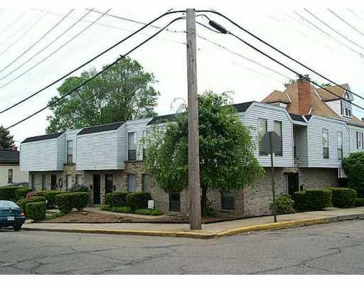 400 Connecticut Avenue Rochester, PA 15074 - Photo 1 of 1 Exterior Front.