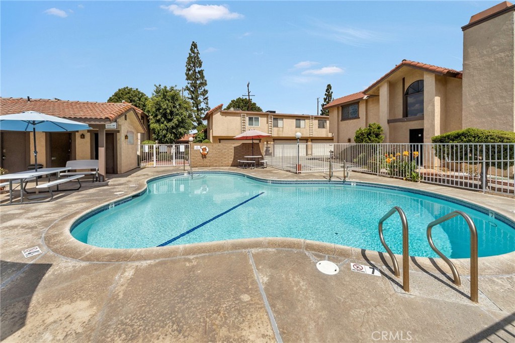 5320 Peck Road, Unit 18 El Monte, CA 91732 - Photo 8 of 33