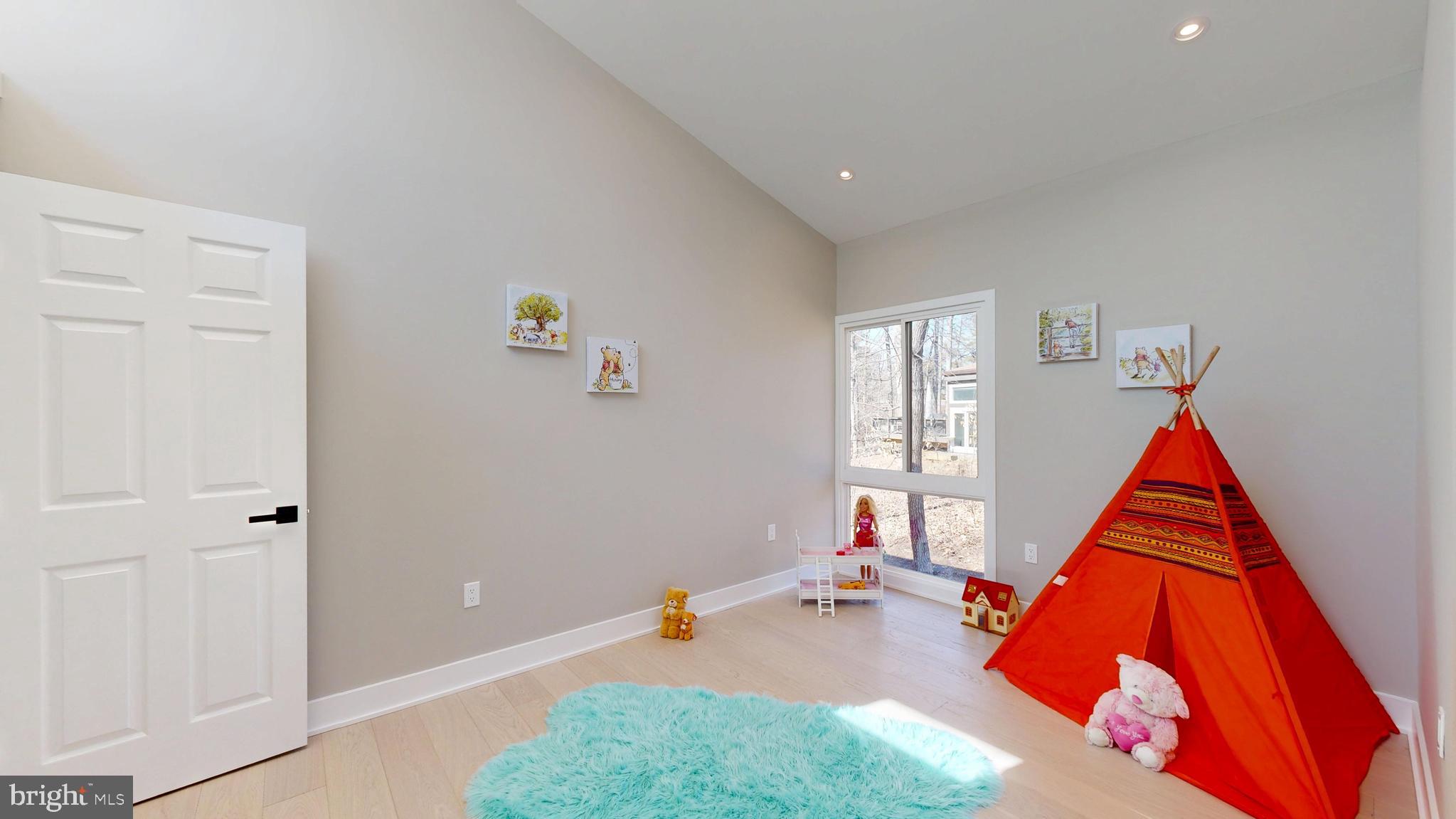 11101 Wedge Drive Reston, VA 20190 - Photo 20 of 55