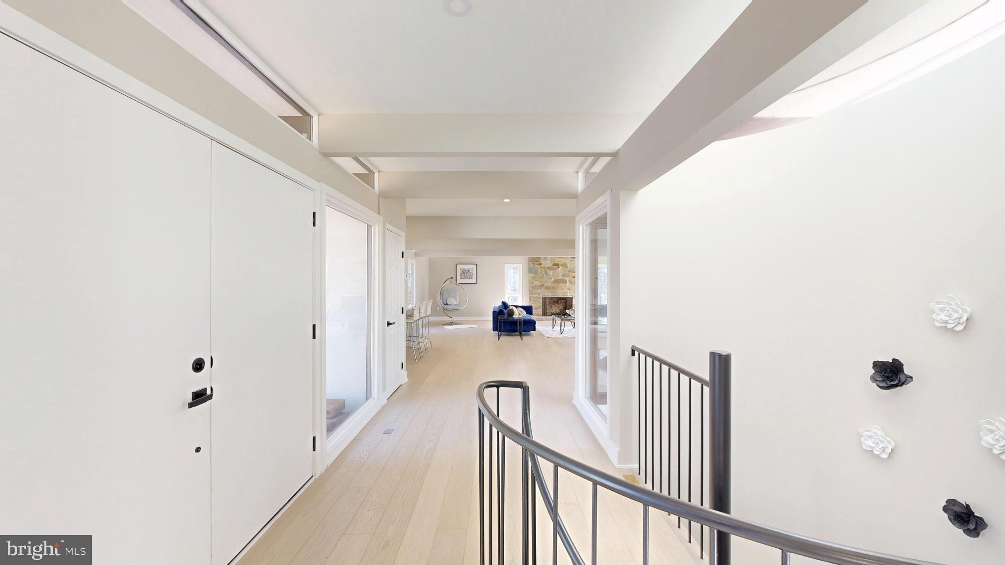 11101 Wedge Drive Reston, VA 20190 - Photo 3 of 55