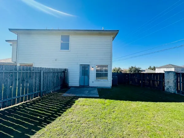 $1,695 | 2877 Southampton Way, Unit A, Round Rock, TX 78664