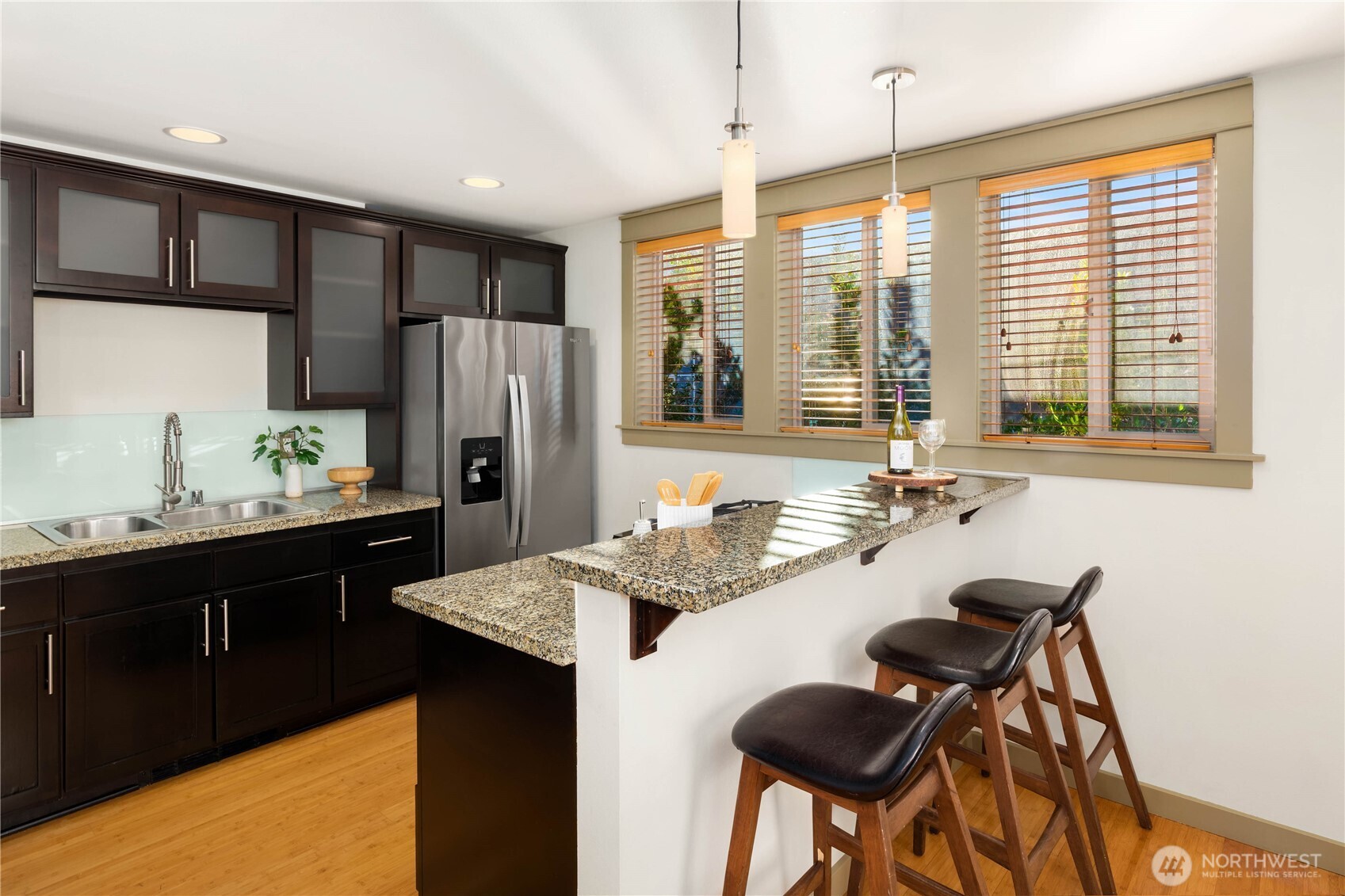 3411 Meridian Avenue North Seattle, WA 98103 - Photo 8 of 23