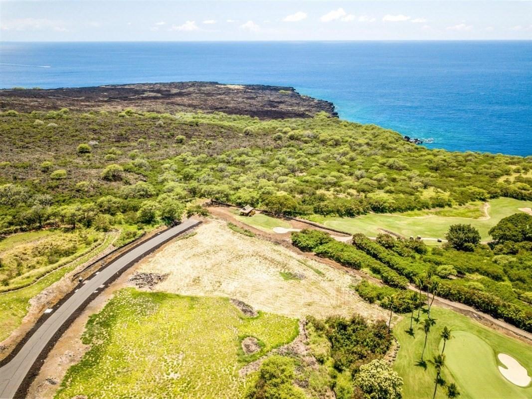 81-474 Kaoo Street Captain Cook, HI 96704 - Photo 9 of 20 a view of an ocean view and mountain