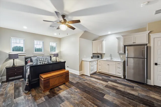 $2,350,000 | 1255 Bronco Trail, Angleton, TX 77515