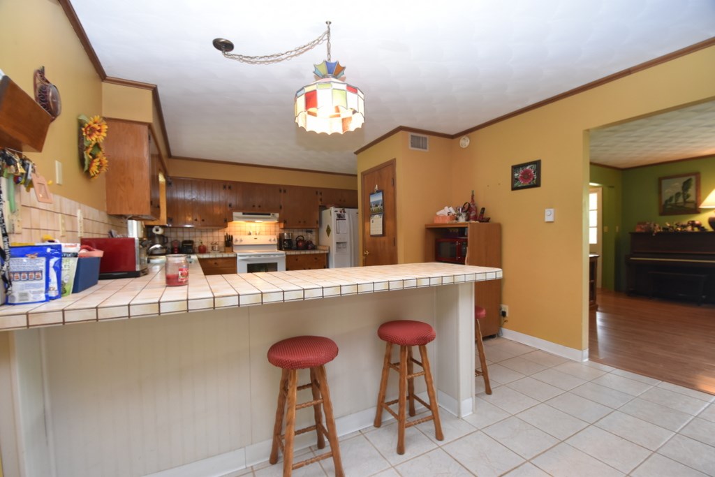 3075 Will Sowders Road Bloomington, IN 47401 - Photo 12 of 31 Gallery Image 12