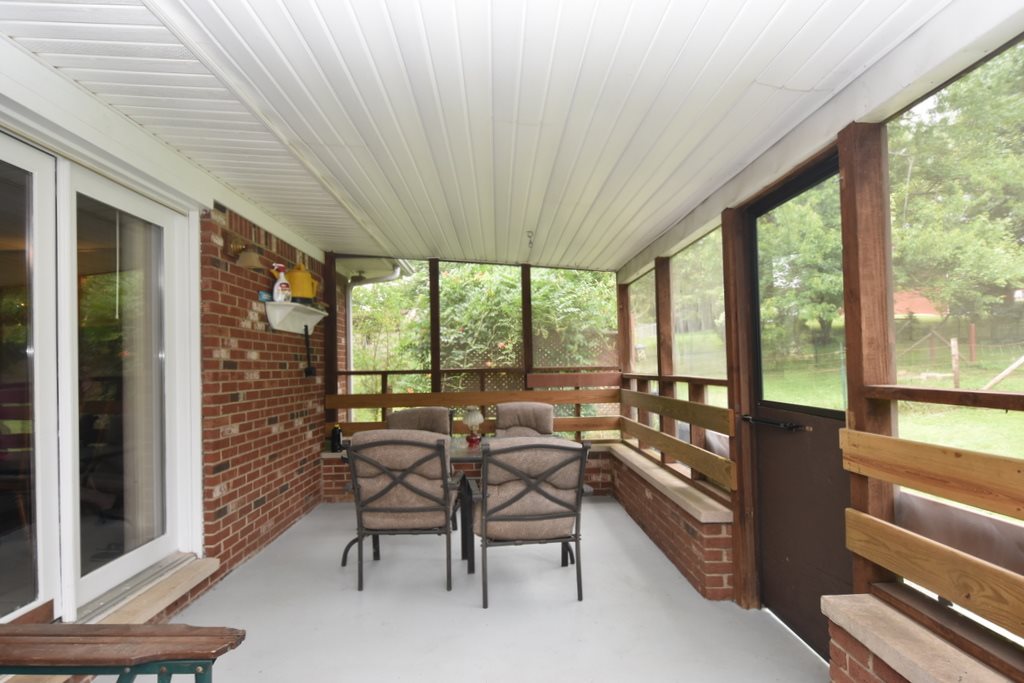 3075 Will Sowders Road Bloomington, IN 47401 - Photo 19 of 31 Gallery Image 19