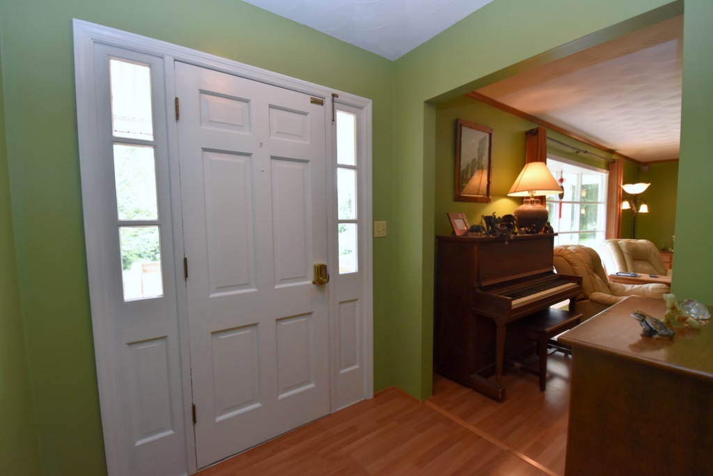 3075 Will Sowders Road Bloomington, IN 47401 - Photo 3 of 31 Gallery Image 3