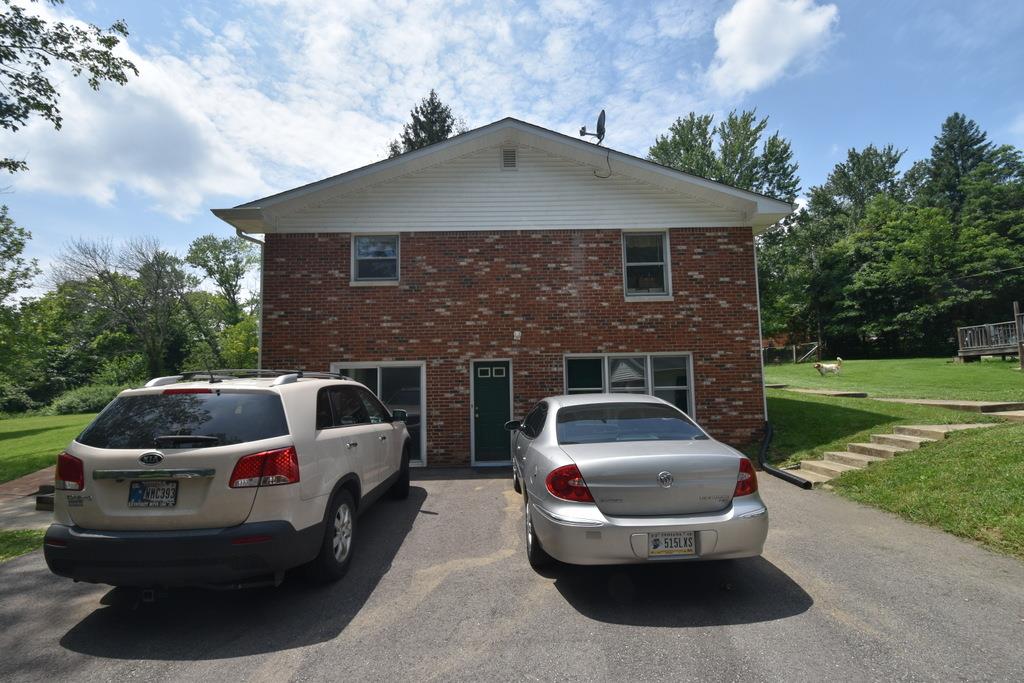3075 Will Sowders Road Bloomington, IN 47401 - Photo 26 of 31 Gallery Image 26