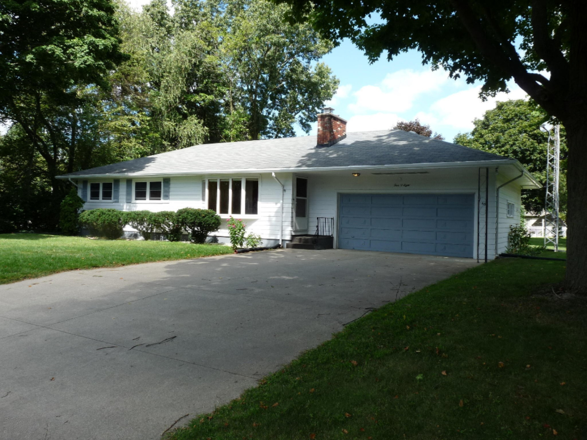 408 Liberty Road Sturgis, MI 49091 - Photo 1 of 43 P1110050 (1)