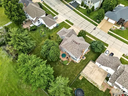 $586,500 | 16850 Westglen Farms Drive, Wildwood, MO 63011