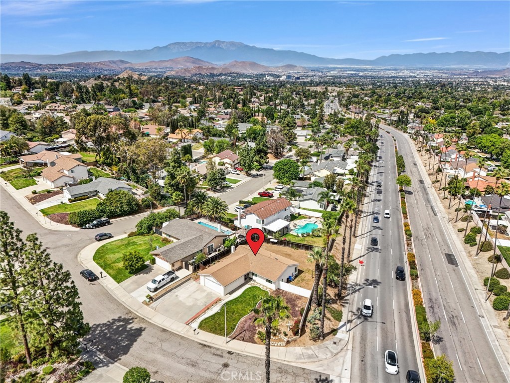 2111 Whitestone Drive Riverside, CA 92506 - Photo 42 of 48
