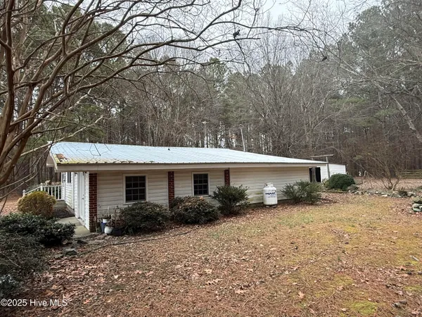 $235,000 | 875 Highway 13, Gates, NC 27937