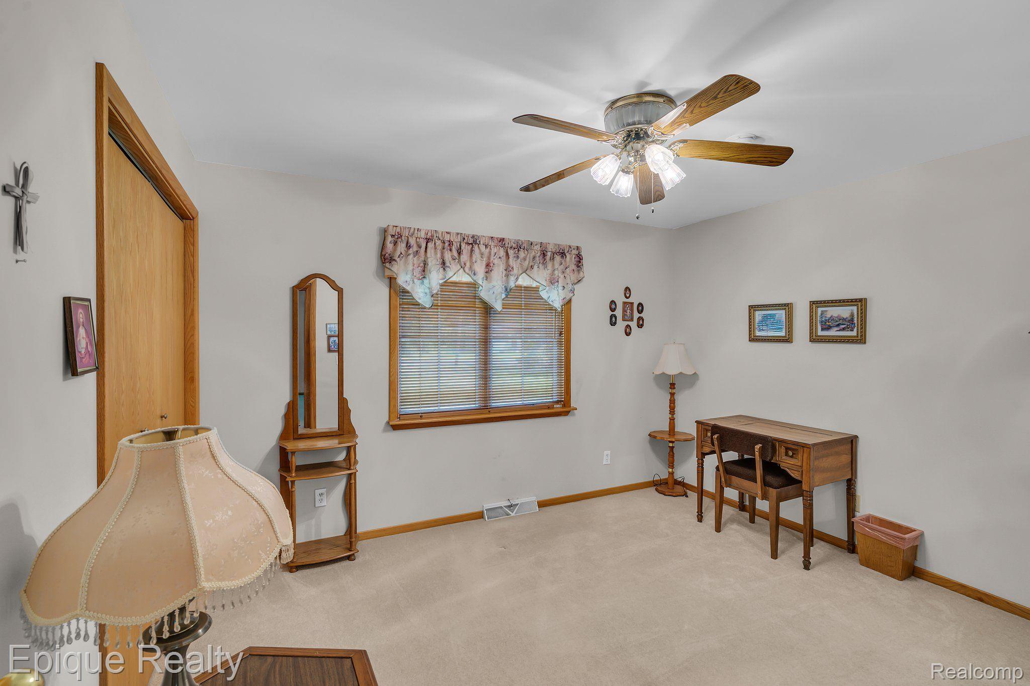 3240 Curtis Road Birch Run, MI 48415 - Photo 17 of 25 Bedroom #@