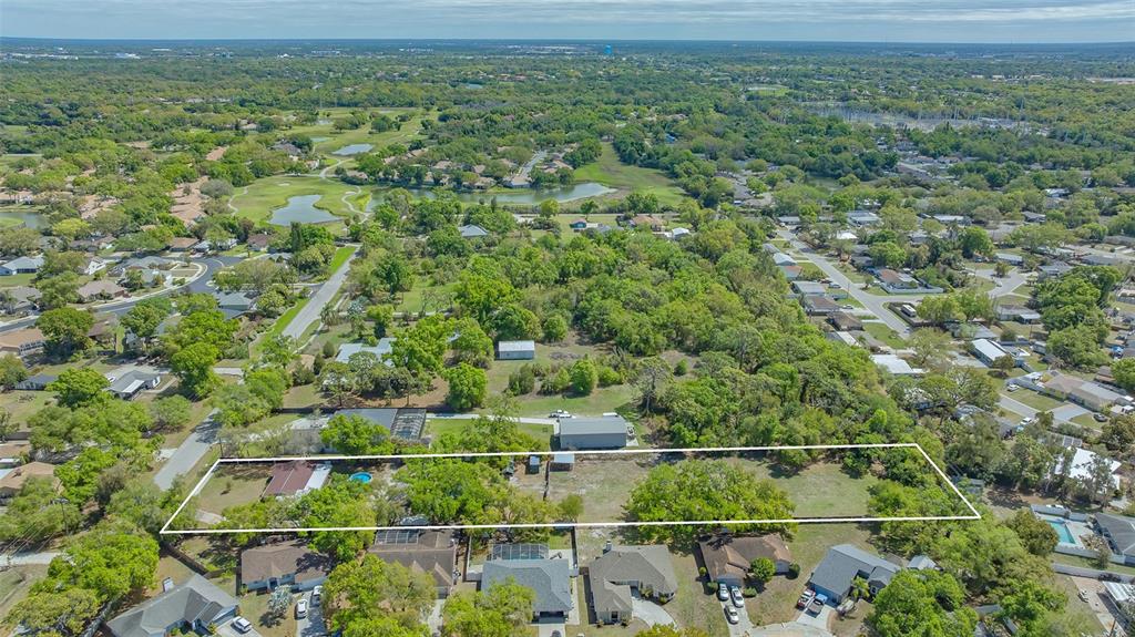 3818 Gocio Rd Extention Sarasota, FL 34235 - Photo 5 of 65 a view of a city