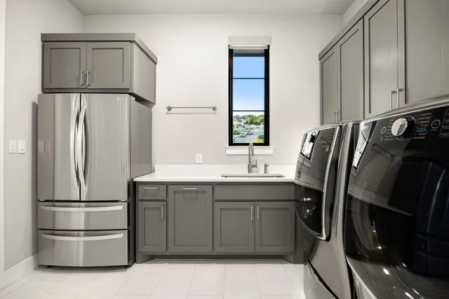 $2,390,000 | 1924 Port Bari Court, Leander, TX 78641