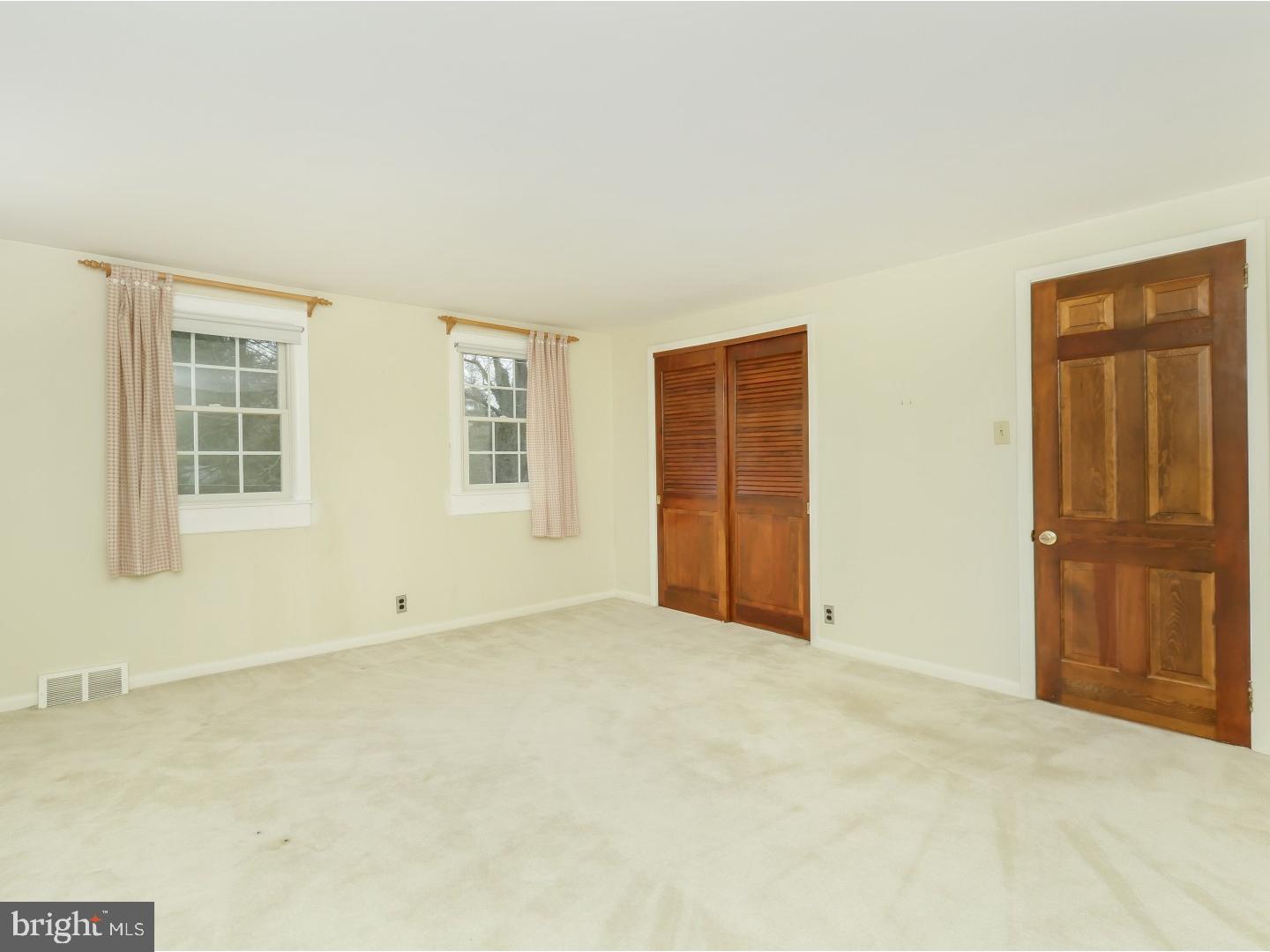 812 Moredon Road Jenkintown, PA 19046 - Photo 16 of 21 Bedroom - Main