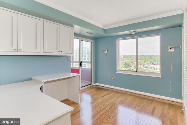 $935,000 | 2151 Jamieson Avenue, Unit 2: 140102, Alexandria, VA 22314