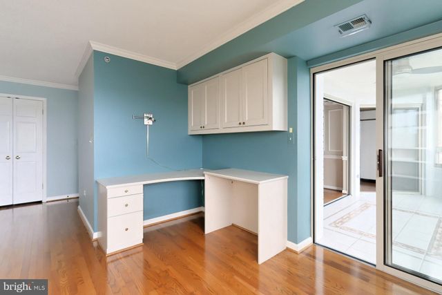 $935,000 | 2151 Jamieson Avenue, Unit 2: 140102, Alexandria, VA 22314